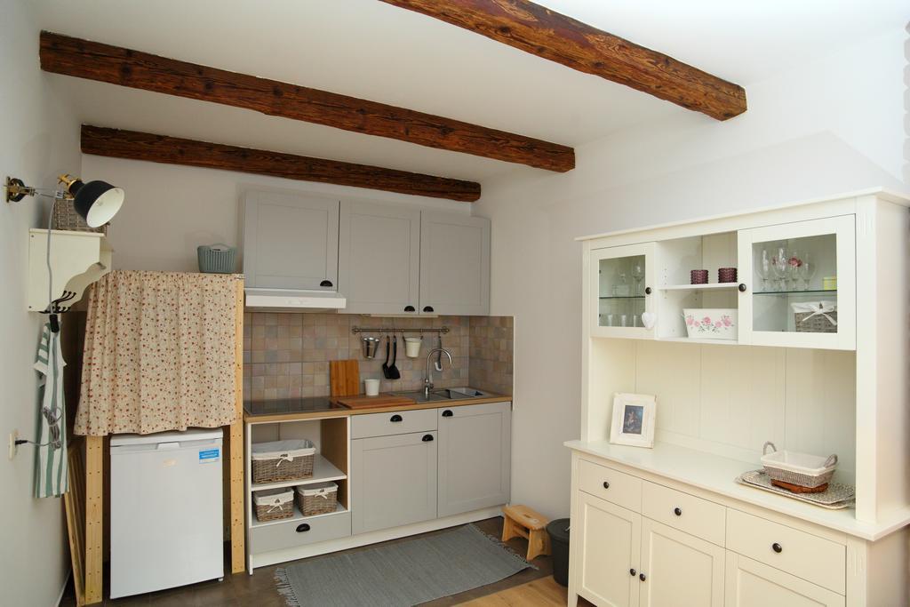 Apartment Little House Ptuj Exterior photo