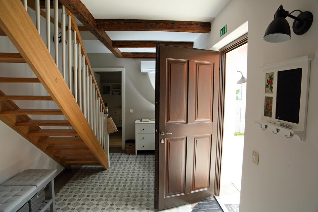 Apartment Little House Ptuj Exterior photo