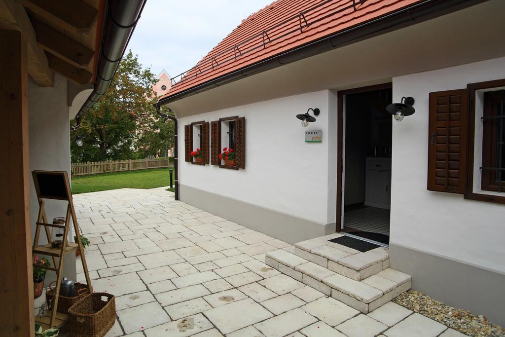 Apartment Little House Ptuj Exterior photo